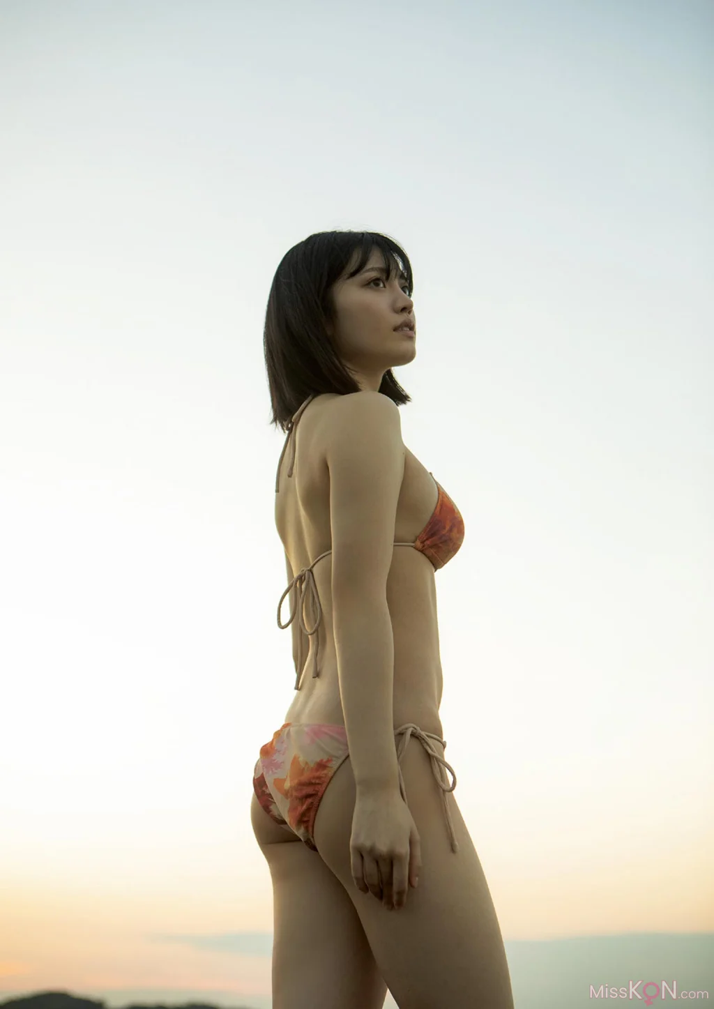 [JP] Mei Ishihama (石浜芽衣): B.L.T.デジタル写真集 (虹のコンキスタドール)「夏を使い果たして」 (52 photos) – Page 2