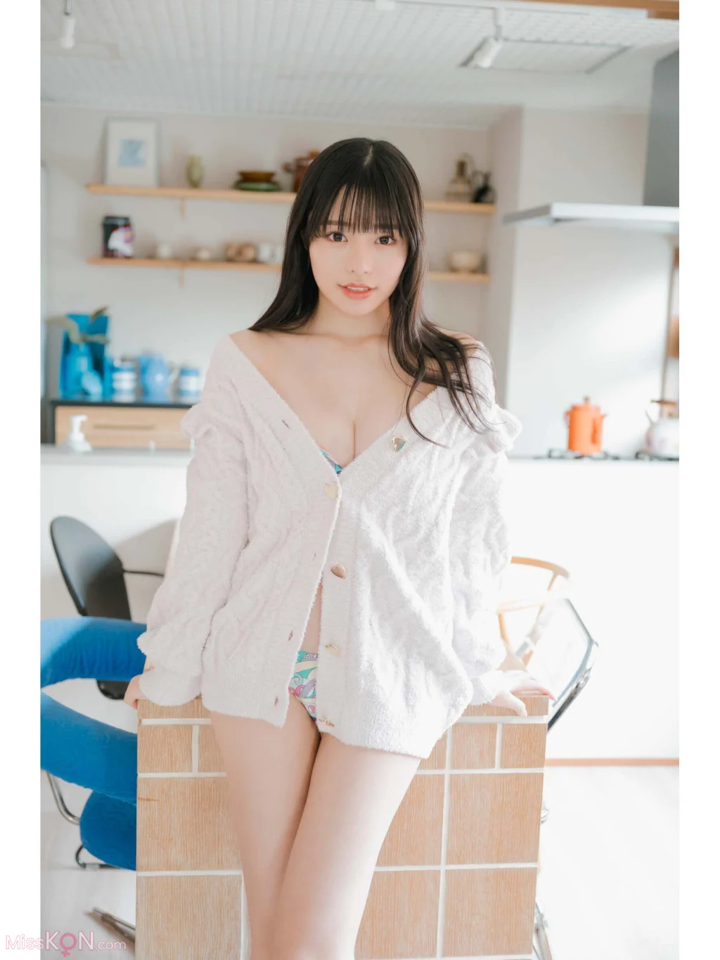 [JP] Momoha Takatsuru (高鶴桃羽): 【DMM限定版】 デジタル写真集 ももはのワルツ (61 photos)