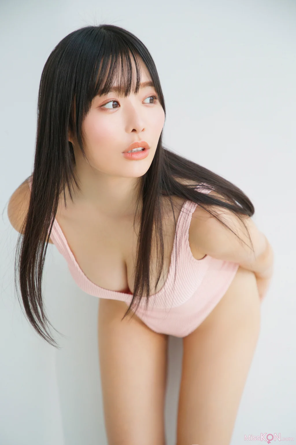 [JP] Momoha Takatsuru (高鶴桃羽): 週刊現代デジタル写真集 二十歳のアラベスク (122 photos)