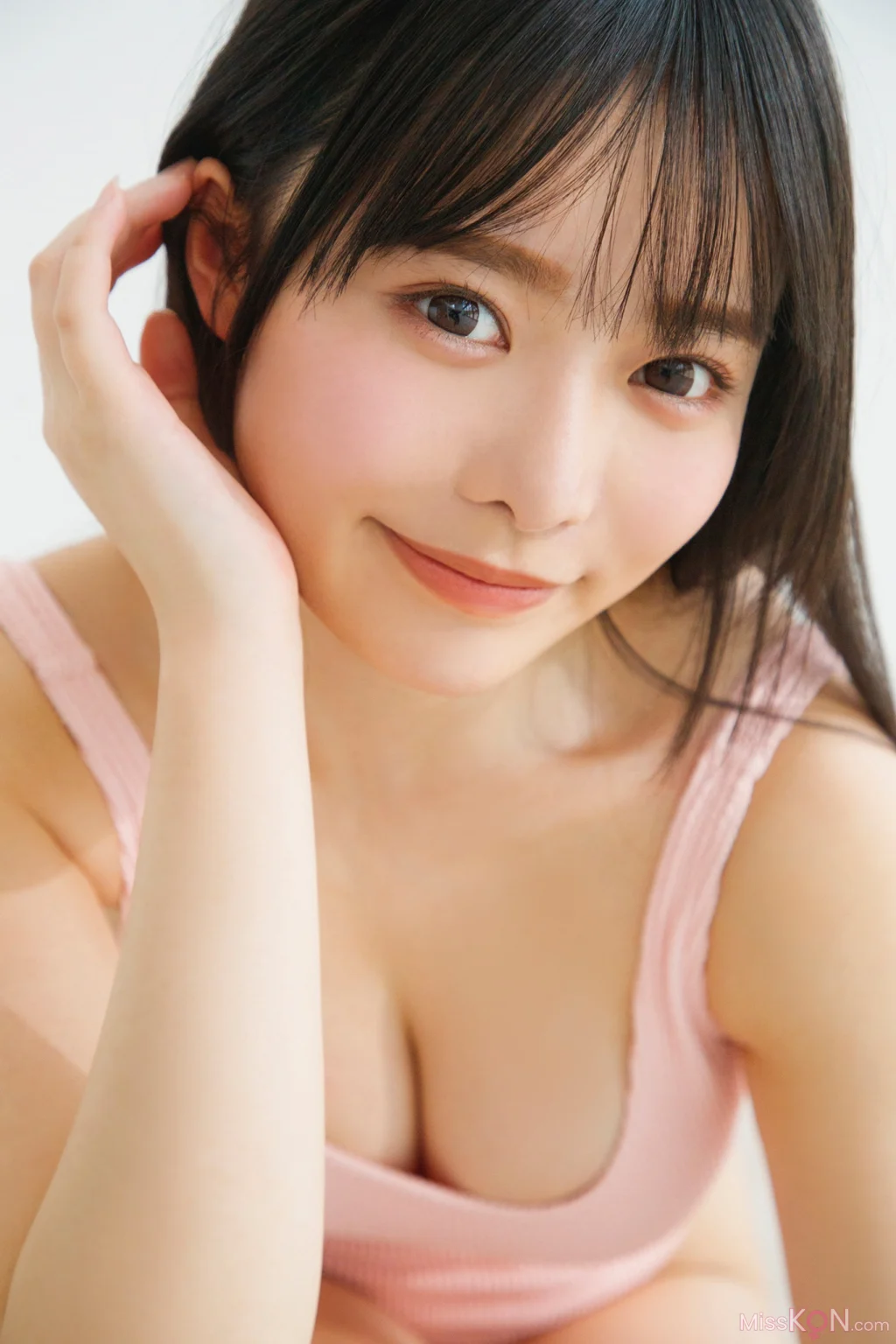 [JP] Momoha Takatsuru (高鶴桃羽): 週刊現代デジタル写真集 二十歳のアラベスク (122 photos) – Page 2