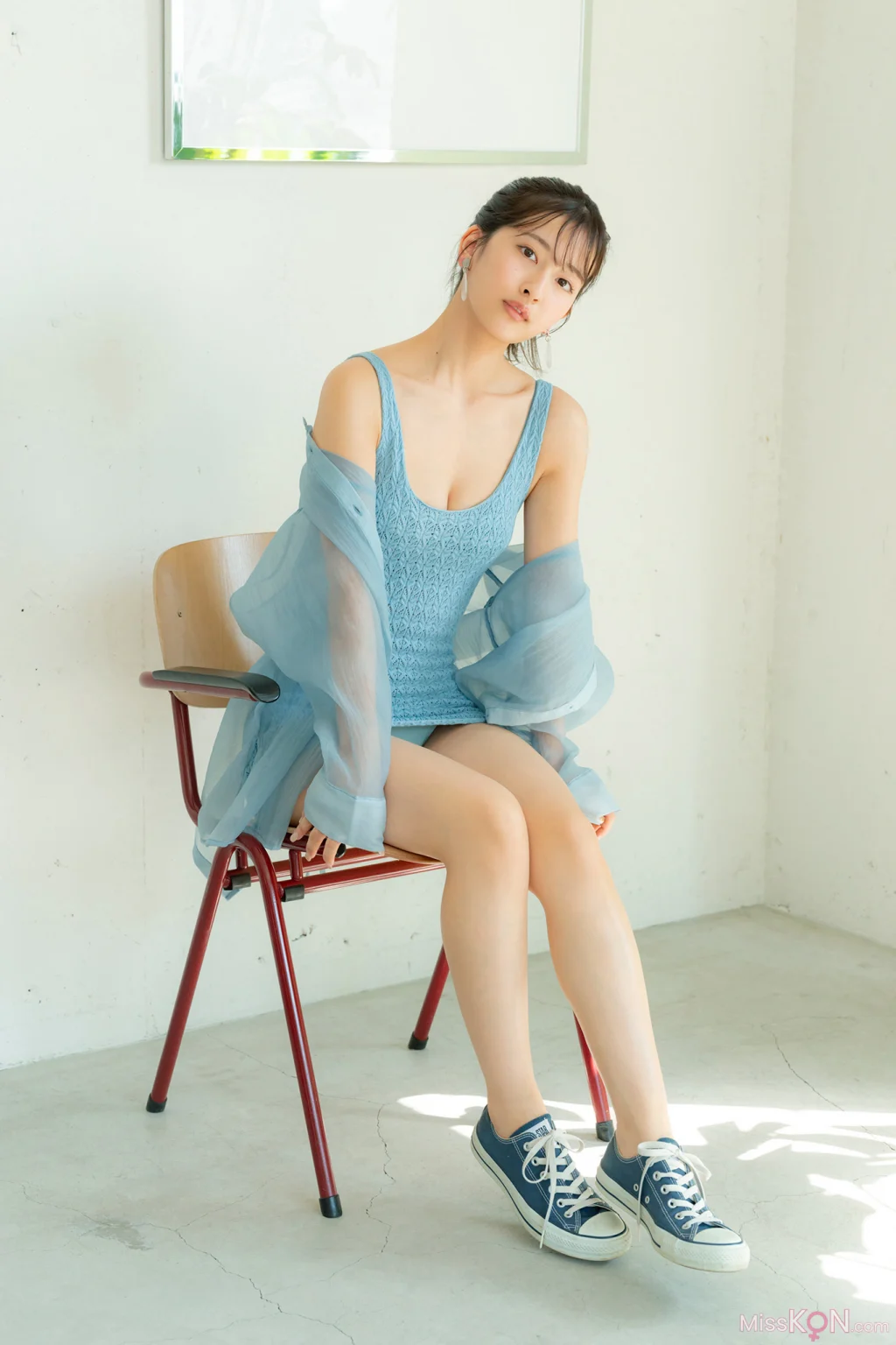 [JP] Rina Saito (斉藤里奈): ミスマガのアソビバ！ミスマガ２０２２ おしゃかわグラビア ヤンマガデジタル写真集 (36 photos)