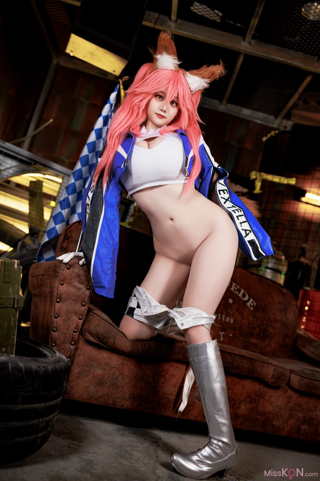 Coser@阿雪雪: FGO 玉藻前赛车服 (90 photos) – Page 2