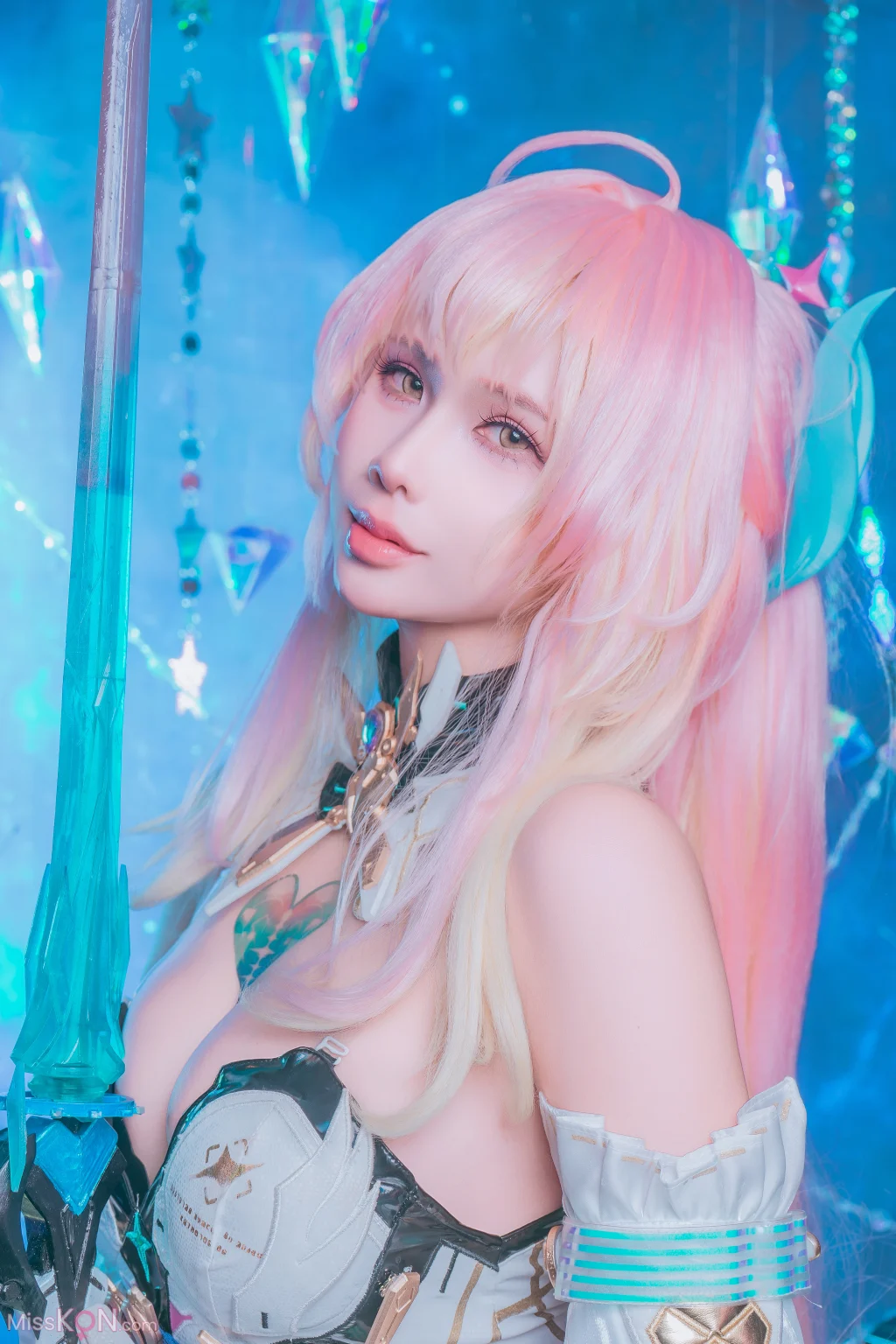 Coser@Pyon: Aemeath Wuthering Waves 鸣潮 爱弥斯 (88 photos + 2 videos)