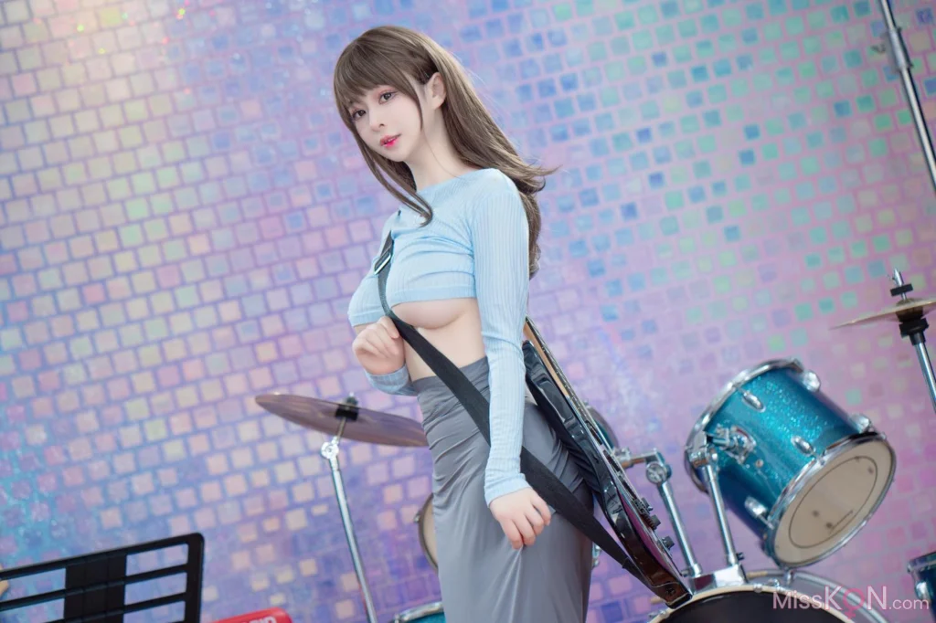Coser@叉子宝宝: 吉他妹妹 (23 photos)