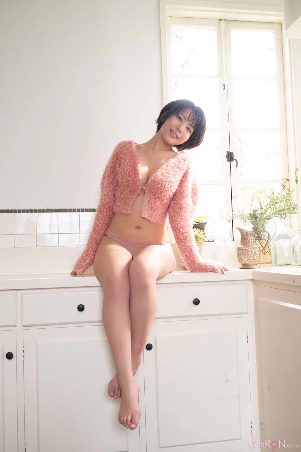 [JP] Moeka Sasaki (佐々木萌香): FRIDAYデジタル写真集 ヒップスター降臨　ｖｏｌ．３ 未公開超完全版 (96 photos)