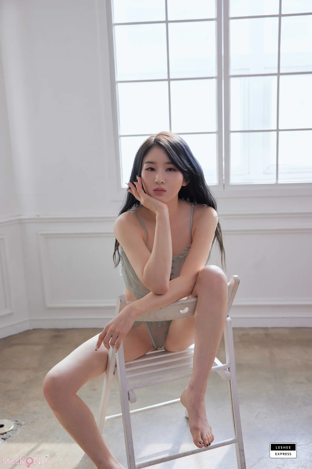 [LE] LEHF-138 Woo (50 photos)