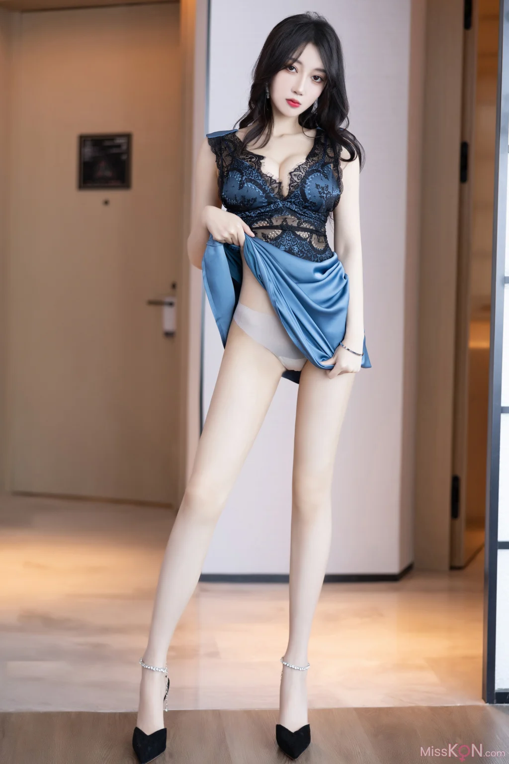 [内购无水印] 玥儿玥er: 情趣旗袍 (81 photos) – Page 2
